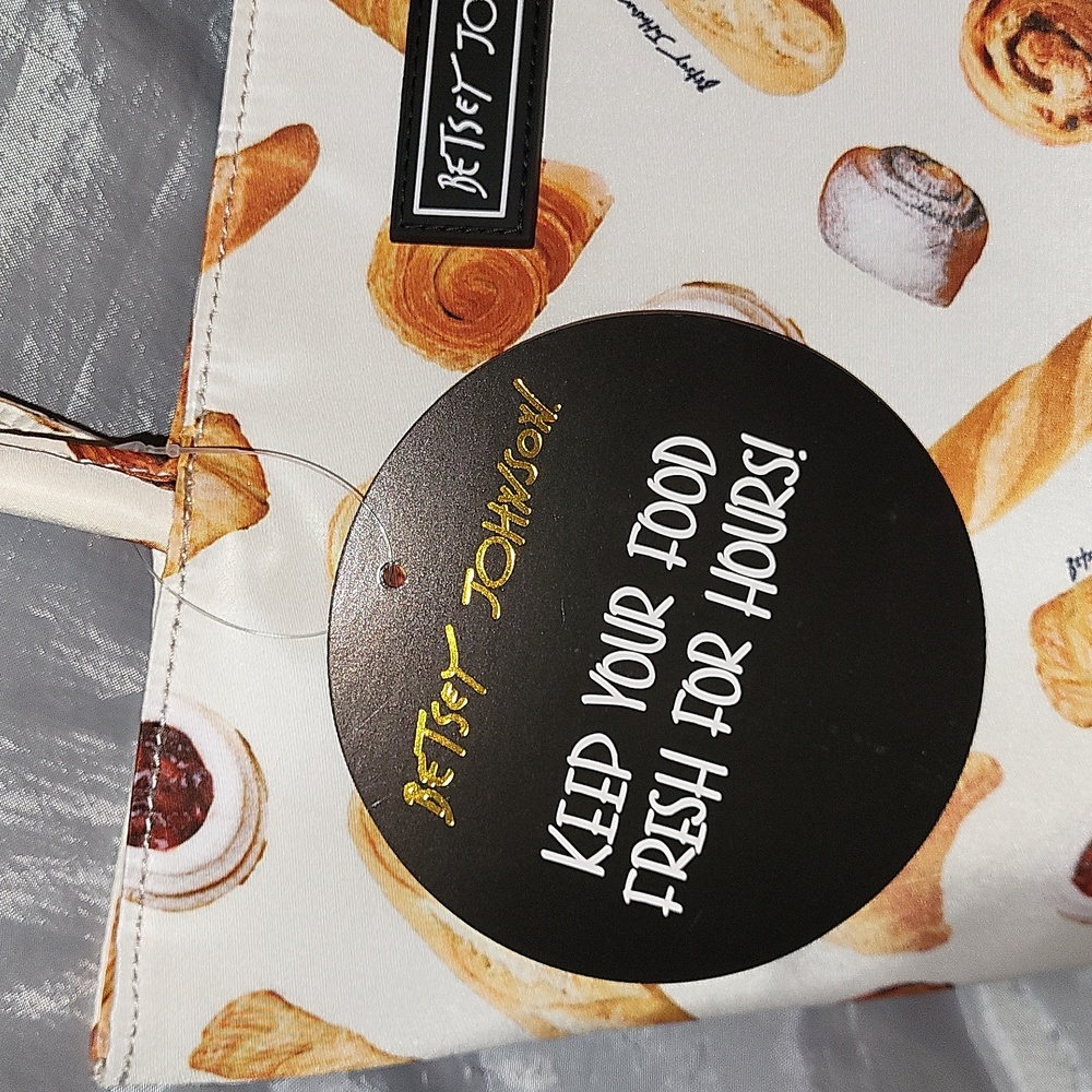 Betsey Johnson Bread Pastry Lunch Tote Bnwt Te French - Picture 2 of 6